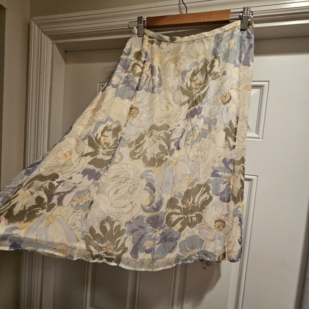 100% Silk Vintage Talbots 20W Floral A-Line Silk Skirt - Blue and Cream